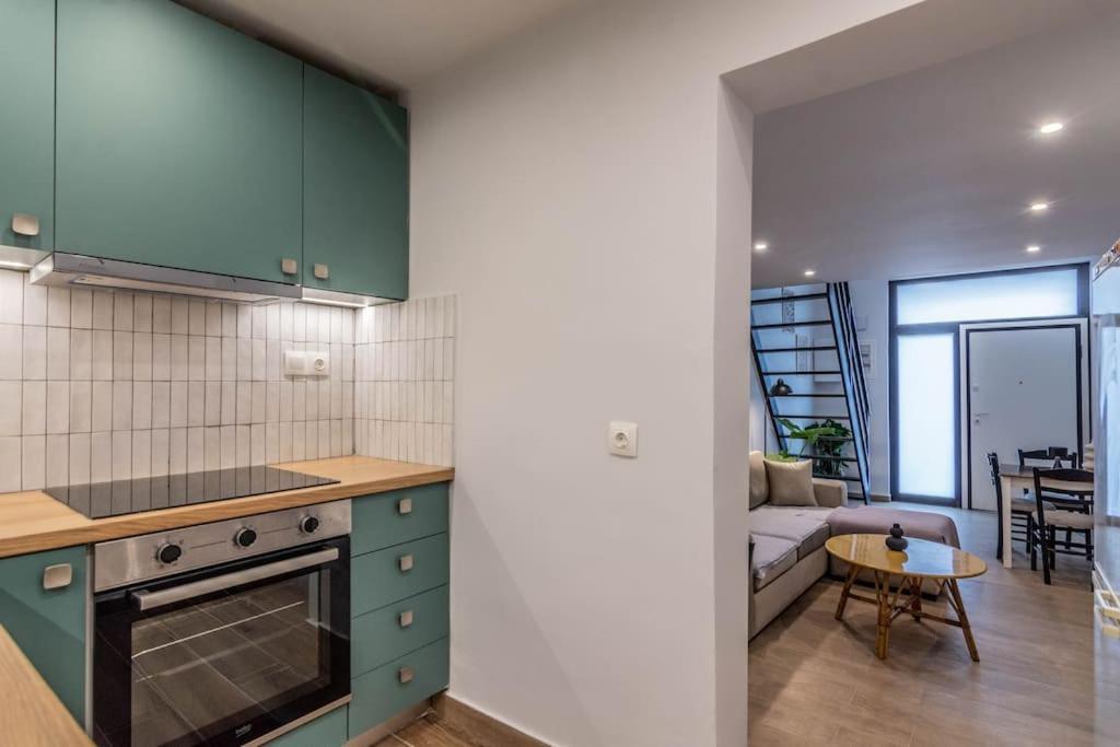 Bourgogne Apartment Атина Екстериор снимка