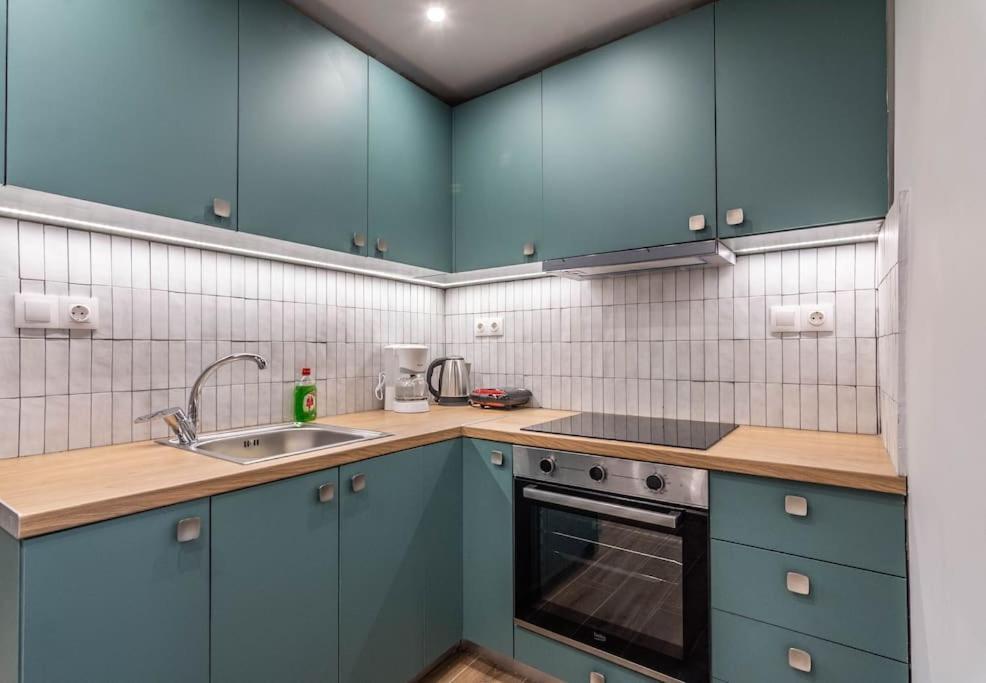 Bourgogne Apartment Атина Екстериор снимка